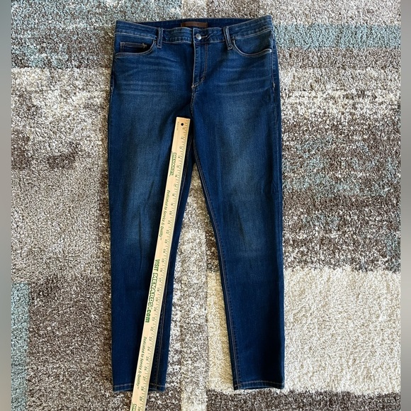 Joe’s Jeans Women’s Size 32 Dark Wash Skinny Jeans - Picture 7 of 10